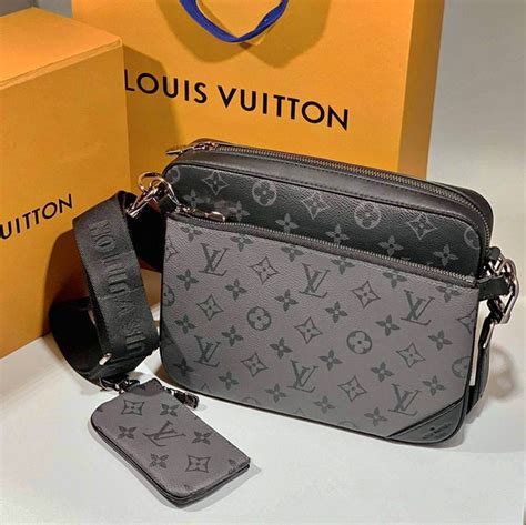 bandolera hombre louis vuitton|Louis Vuitton football player.